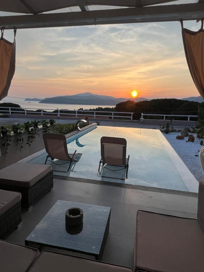 Villa Messina Capoliveri  Eksteriør bilde