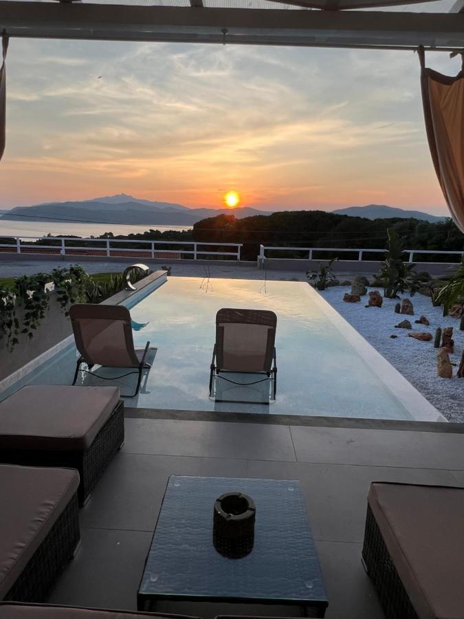 Villa Messina Capoliveri  Eksteriør bilde